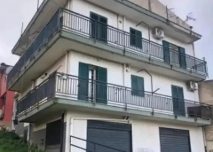 Casa Paradiso Apartment Palazzo Adriano